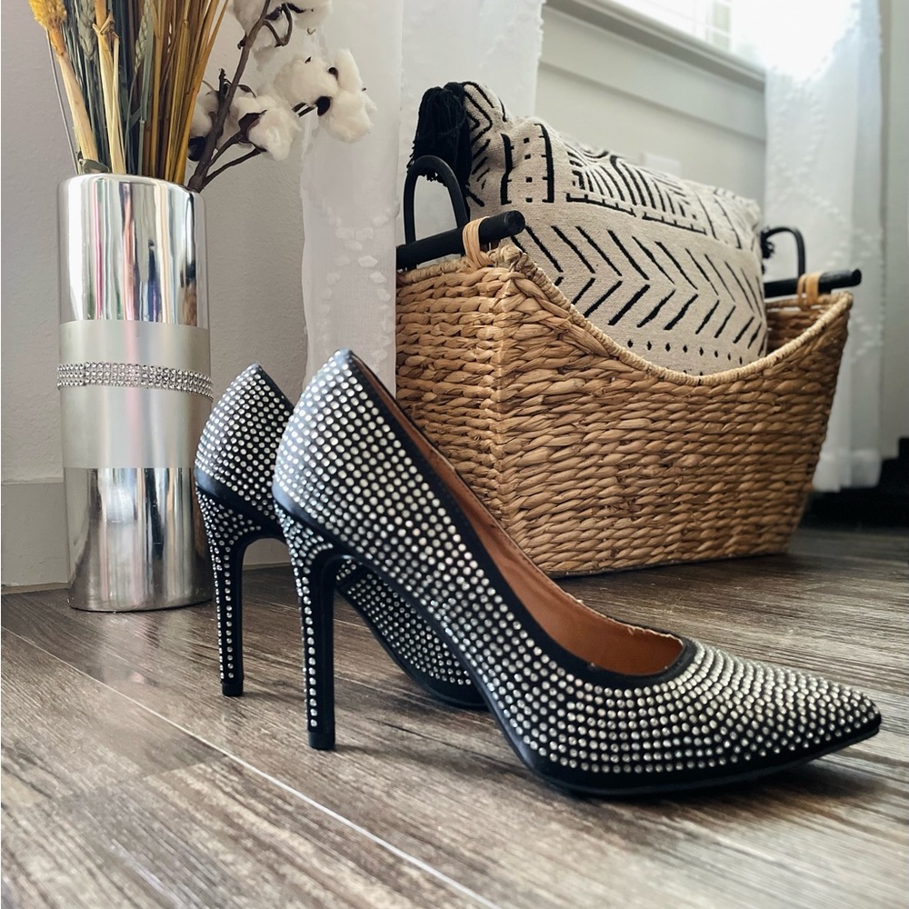 Report Black Bling Heels Size 7